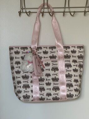 Juicy Festival Tote, NWT, cute bear charm